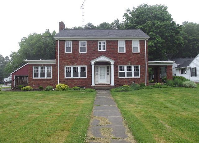 1st image of 309 W Saffel Ave