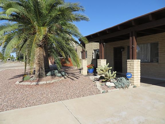 4th image of 9657 E Barrudean Hills St