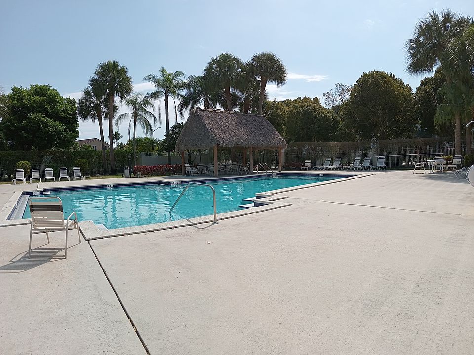 1st image of 10886 NW 8th St #U-5