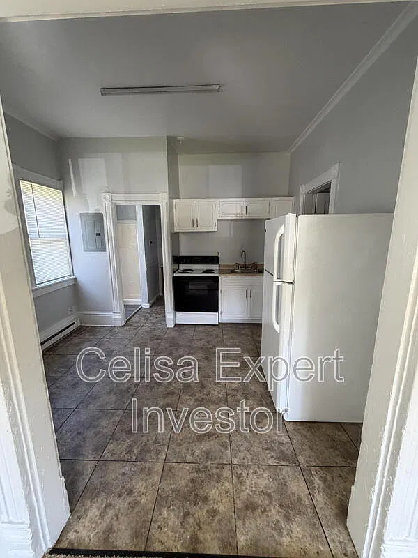1 bed, 1.0 bath, 600 sqft, $850 — Photo 2