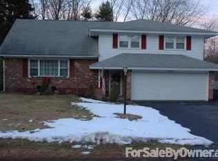 21 Hadel Rd, Glenville, NY 12302