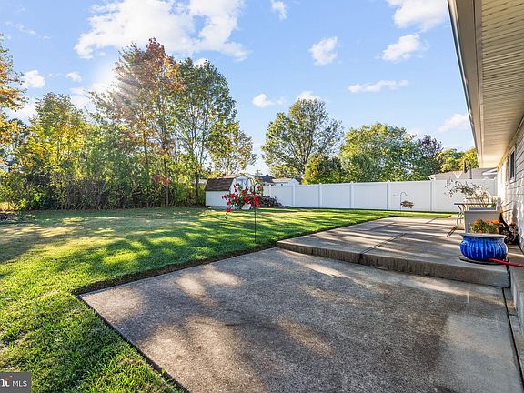 2nd image of 502 Delancey Dr