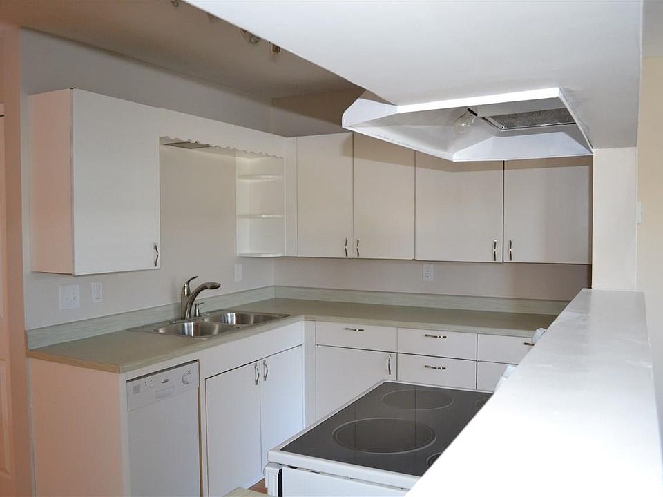 1st image of 1309 Goethals Dr APT H