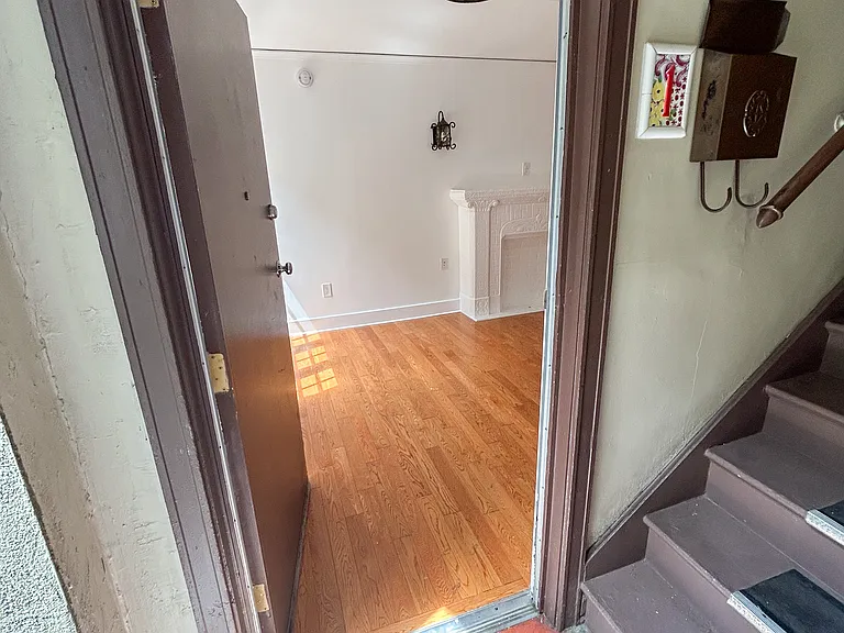 1640 N Normandie Ave #1 — Photo 24