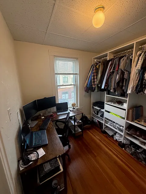 Walk in Closet (off Bedroom #1) - 666 Saratoga St