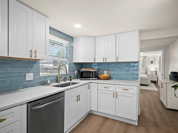 3406 W Leroy St, Tampa, FL 33607