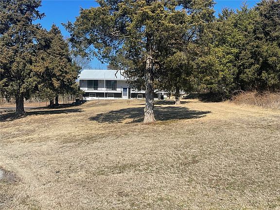 3rd image of 1578 Highway 62 W