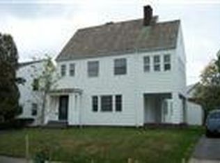 3358 Colwyn Rd, Shaker Heights, OH 44120