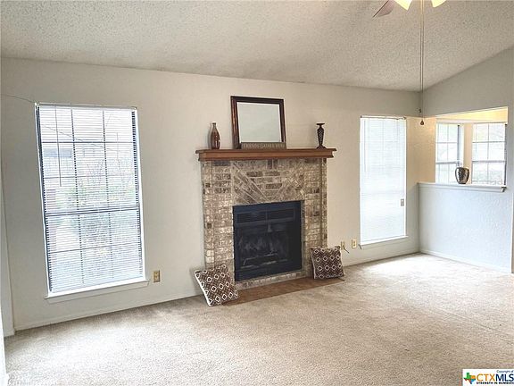 4th image of 2314 Hidden Hill Dr