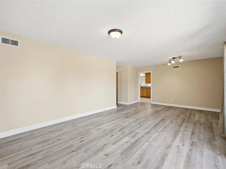 2 Santa Bella Rd — Photo 17