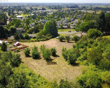 00 SW 9th St, Dundee, OR, 97115