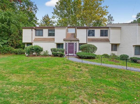 45 Jefferson Oval #D, Yorktown Heights, NY 10598