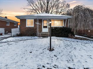 18866 Milburn St, Livonia, MI 48152