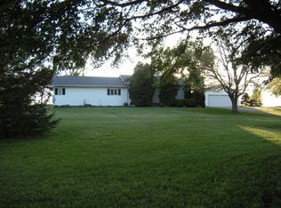 3441 E 29th Rd, Seneca, IL 61360