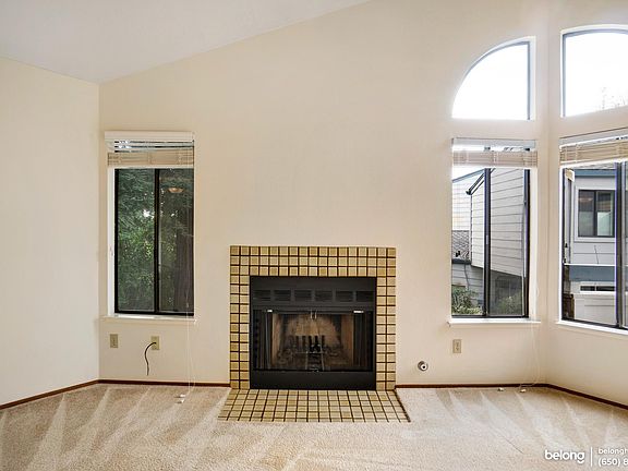 5th image of 248 Walker Dr APT 24