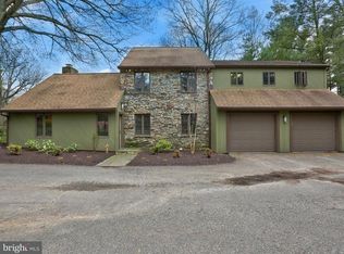 389 Arbor Rd, Lancaster, PA