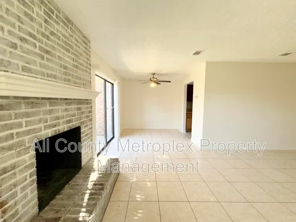 4001 N Garland Ave, Garland, TX