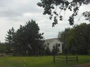 38045 Hemingway Ave, North Branch, MN 55056