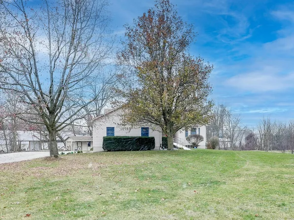 165 N Clayton St, Centerburg, OH 43011
