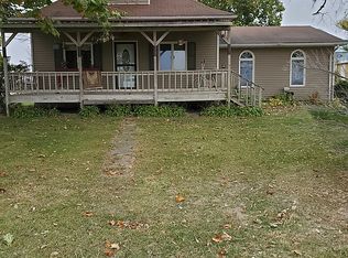 2619 45th St, Eldon, IA 52554