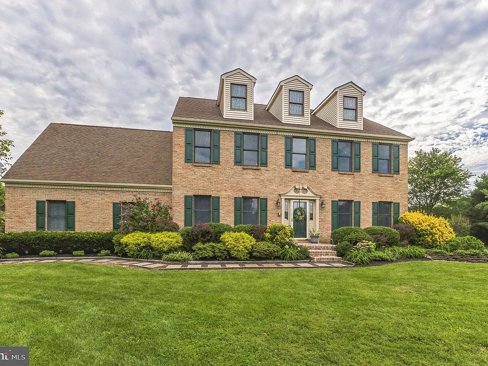 19 Sweet Briar Ct, Mullica Hill, NJ 08062 Zillow
