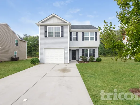 513 Gentle Breeze Ln, Rock Hill, SC 29730