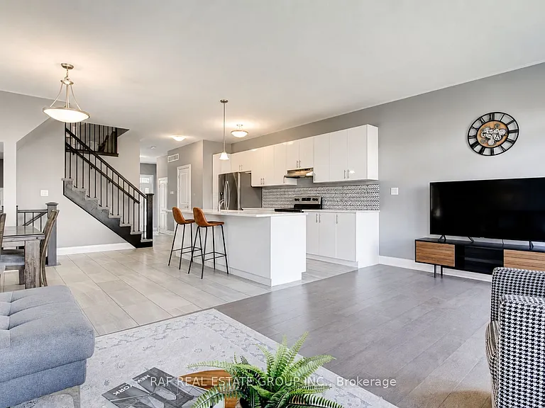 127 Ian Ormston Dr — Photo 24