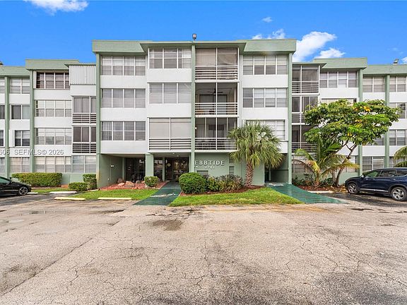 2nd image of 2761 Taft St APT 110