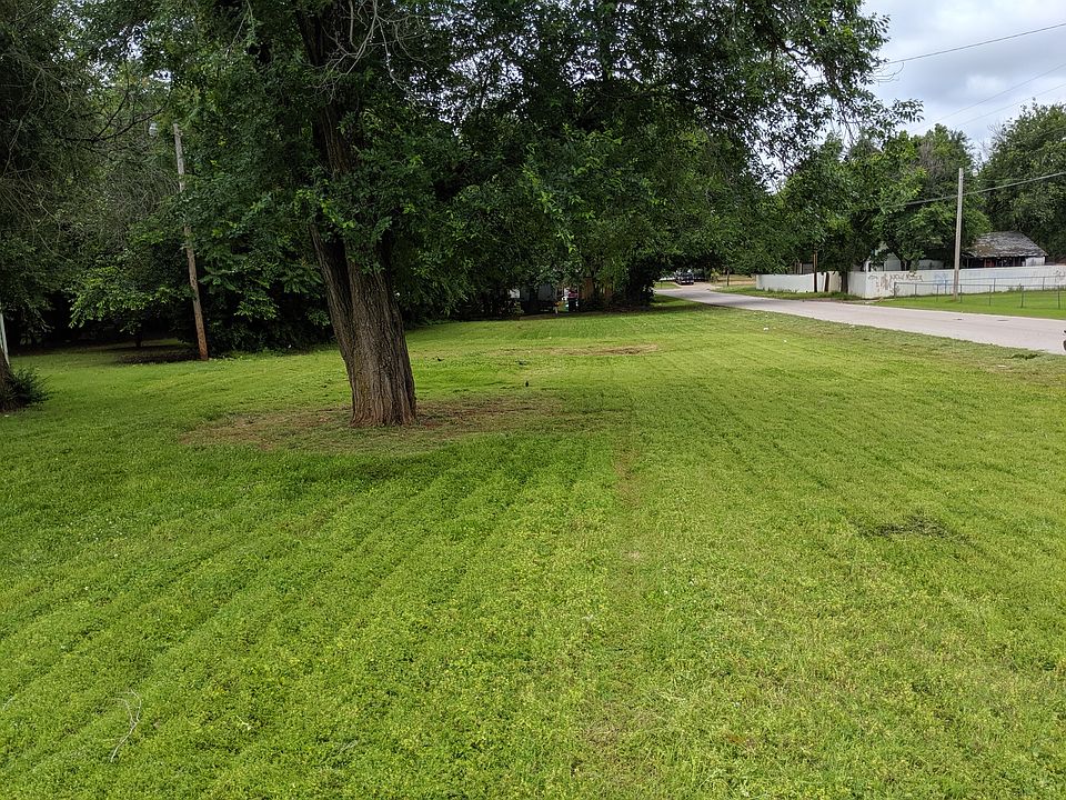 1st image of 4200 Jones Blvd