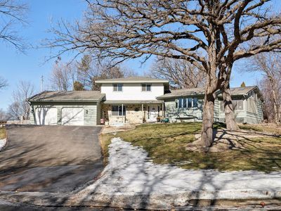 1200 Lacota Ln, Burnsville, MN, 55337