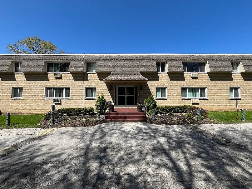 Ridge Manor Apartments