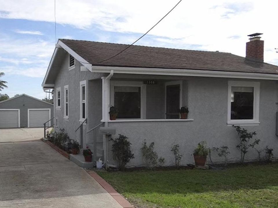 1st image of 1308 Cacique St