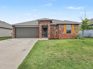 3513 Furrow Dr, Yukon, OK 73099