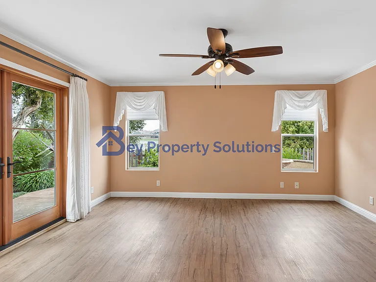 599 Woodland Dr — Photo 23