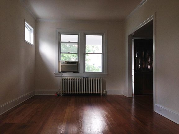 3rd image of 2308 38th St NW