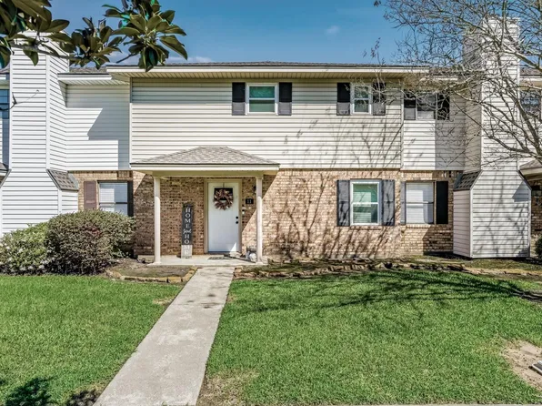 11 Dana St, Lumberton, TX 77657