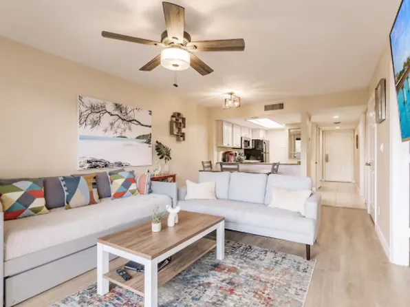 (undisclosed Address), Naples, FL 34103