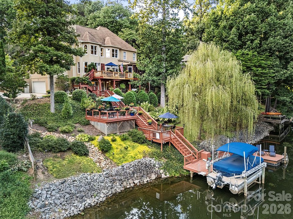 1st image of 135 Ridgetop Rd