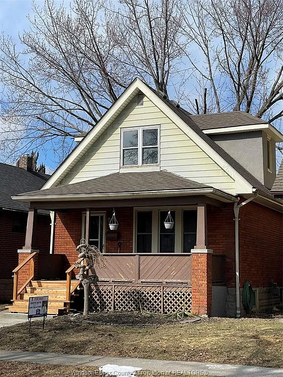 Building Photo - 570 Pine St