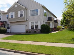 1974 Bluestem Ln #1974, Shoreview, MN 55126