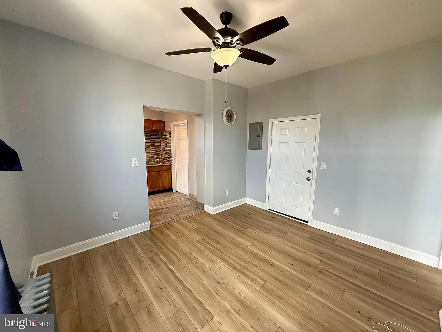 1 bed, 573 sqft, $1,050 — Photo 4