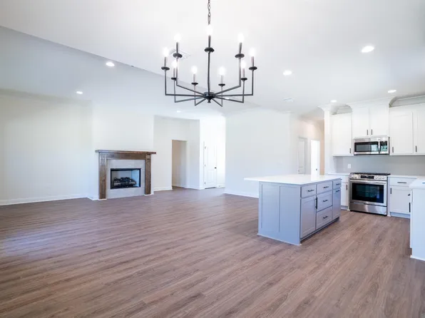 9879 Cane Mill Rd, Denham Springs, LA 70706