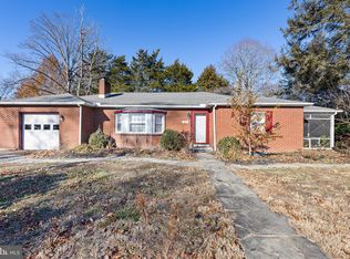 313 Hermitage Dr, Elkton, MD 21921