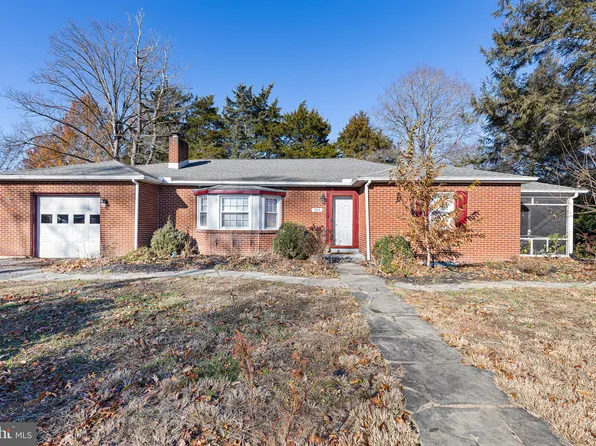 313 Hermitage Dr, Elkton, MD 21921