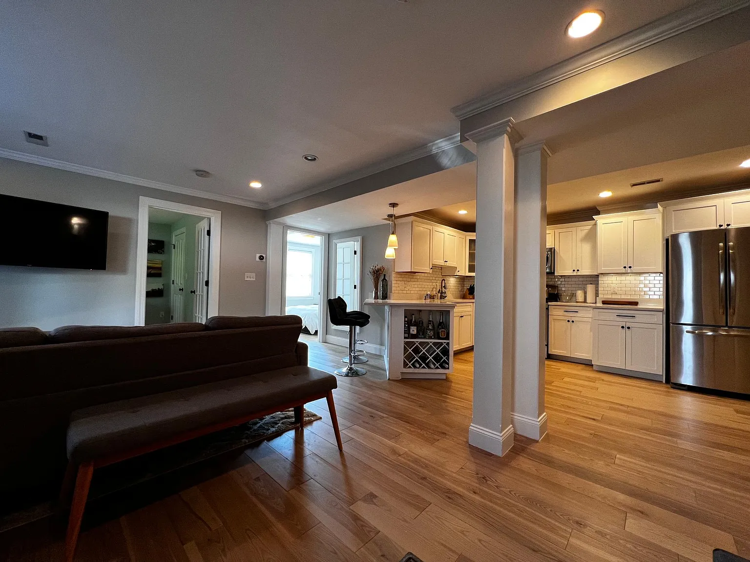 2 bed, 981 sqft, $3,450 — Photo 4