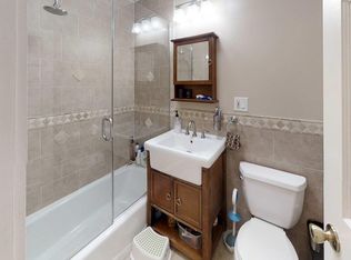 721 College Point Blvd, Flushing, NY
