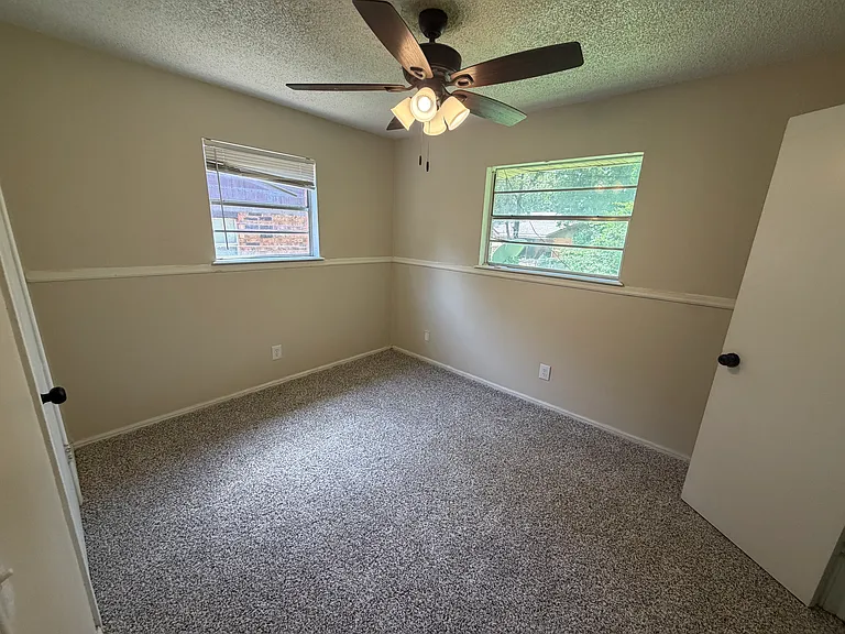 2306 N Star Dr — Photo 9