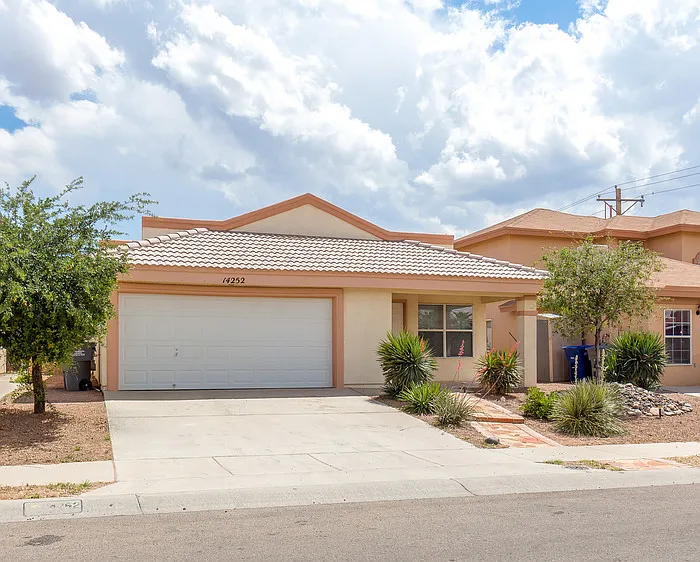 14252 Spanish Point Dr — Photo 3