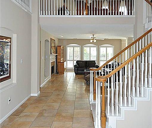 Grand entry with beautiful tile flooring.