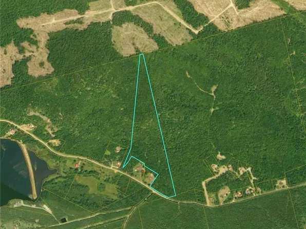 Shore Rd, Saint George, NB E5C 1N7